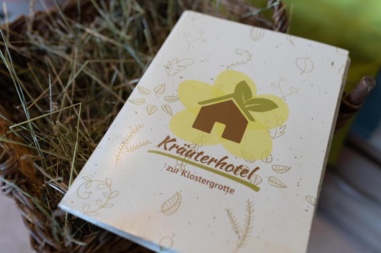 Kraeuterhotel Garni Zur Klostergrotte Nohra エクステリア 写真