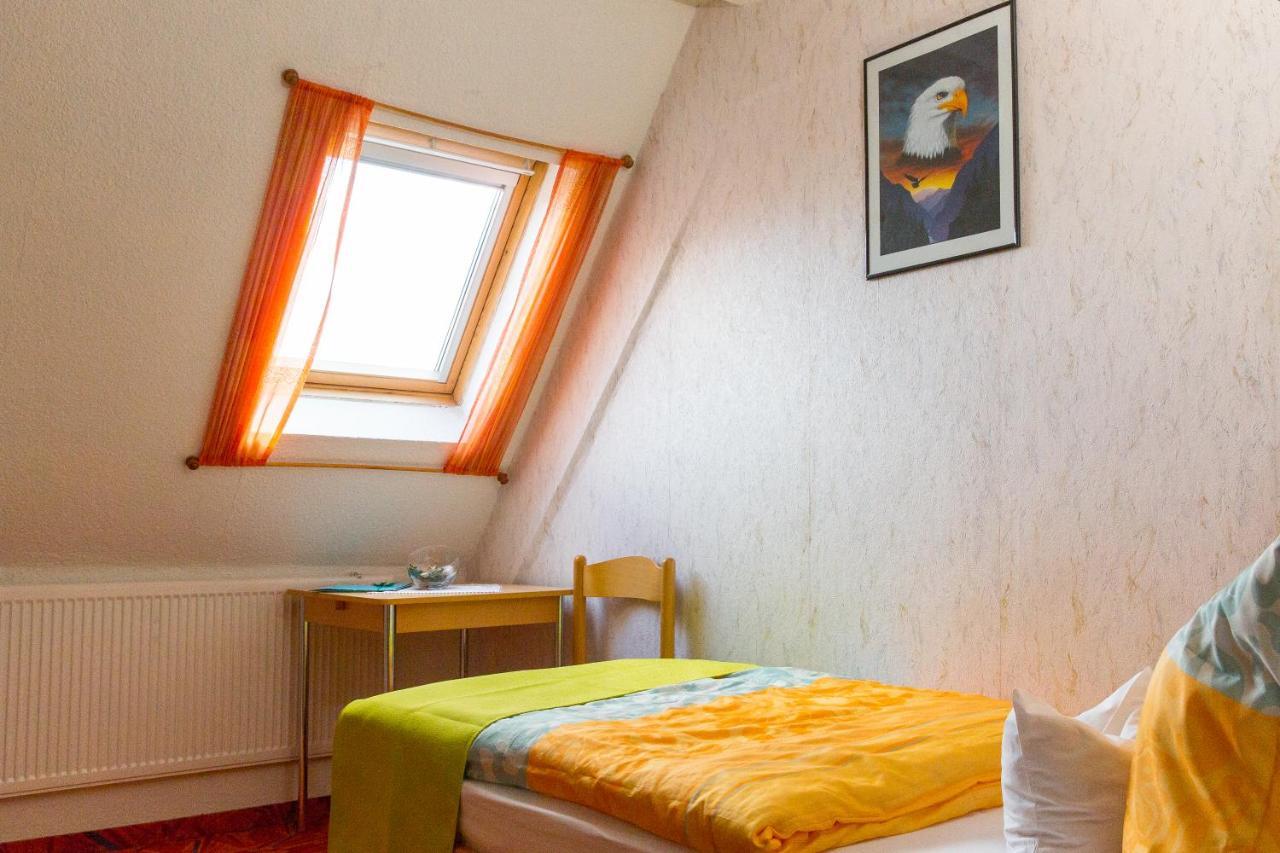 Kraeuterhotel Garni Zur Klostergrotte Nohra エクステリア 写真